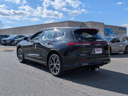 2025 Toyota Crown Signia XLE