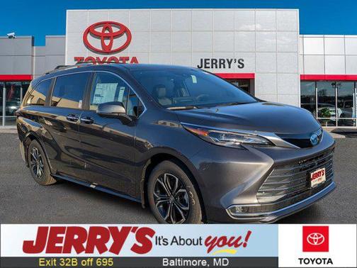 2025 Toyota Sienna Platinum