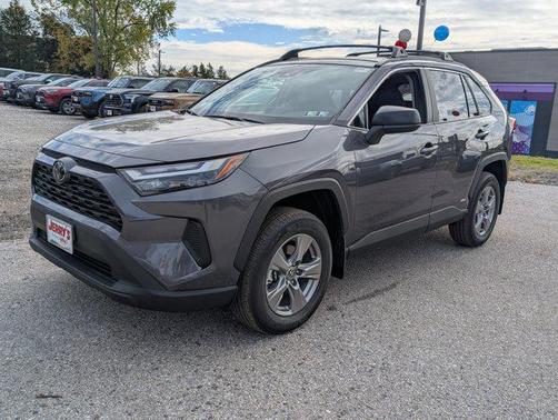 2025 Toyota RAV4 Hybrid LE