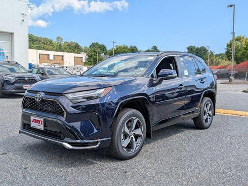 2025 Toyota RAV4 Hybrid SE