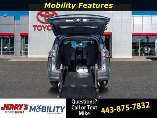 2024 Toyota Sienna XLE 7 Passenger