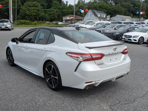 2020 Toyota Camry XSE