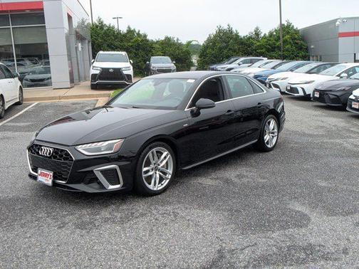 2023 Audi A4 45 S line Premium Plus