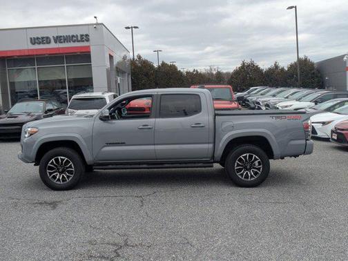 2020 Toyota Tacoma SR5