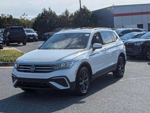 2023 Volkswagen Tiguan 2.0T SE