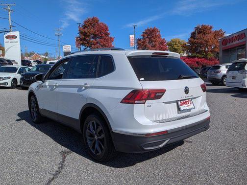 2023 Volkswagen Tiguan 2.0T SE