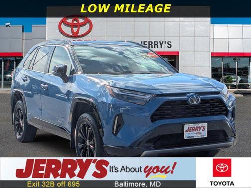 2022 Toyota RAV4 Hybrid SE