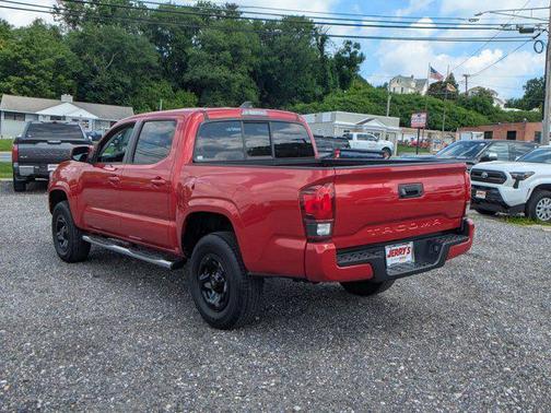 2022 Toyota Tacoma SR