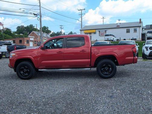 2022 Toyota Tacoma SR