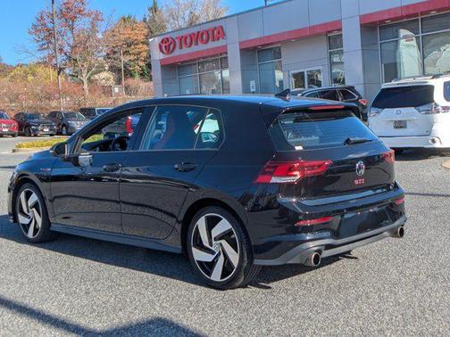 2024 Volkswagen Golf GTI 2.0T S DSG