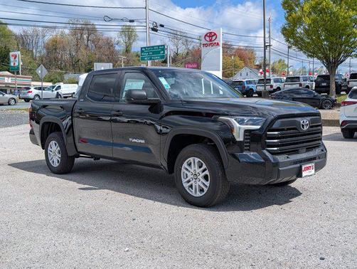 2025 Toyota Tundra SR5
