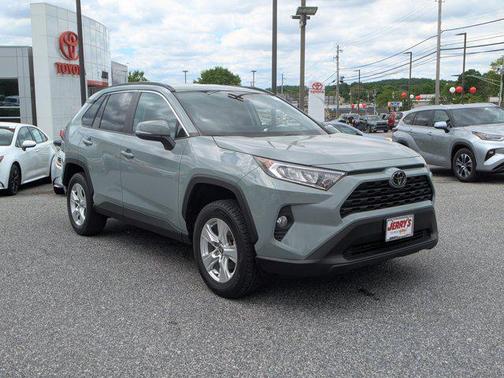 2021 Toyota RAV4 XLE