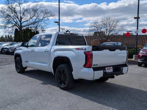 2025 Toyota Tundra Hybrid Platinum