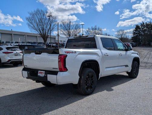 2025 Toyota Tundra Hybrid Platinum