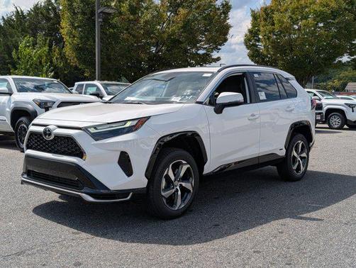 2025 Toyota RAV4 Hybrid SE