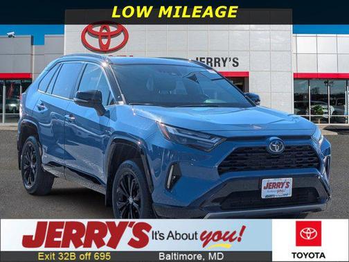 2023 Toyota RAV4 Hybrid SE