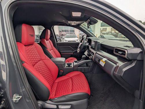 2025 Toyota 4Runner TRD Off Road