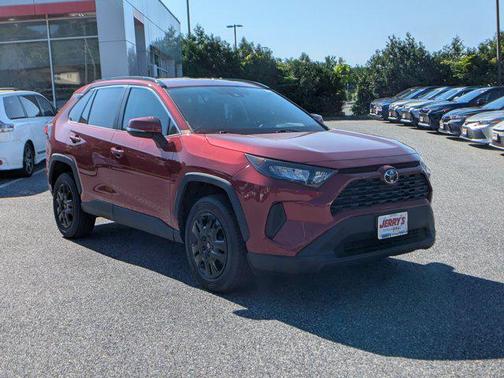 2020 Toyota RAV4 LE