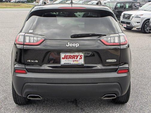2022 Jeep Cherokee Latitude Lux