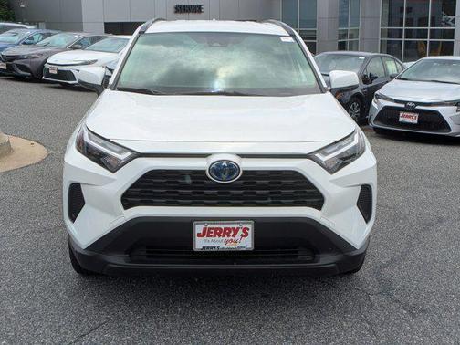 2024 Toyota RAV4 Hybrid XLE