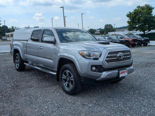 2017 Toyota Tacoma TRD Sport