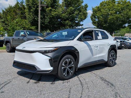 2025 Toyota bZ4X XLE