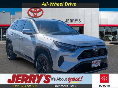 2024 Toyota RAV4 Hybrid SE