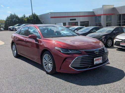 2019 Toyota Avalon XLE