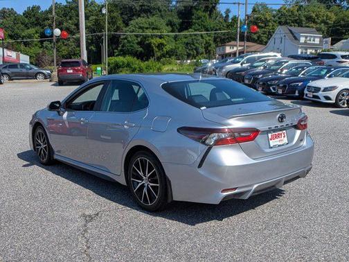 2023 Toyota Camry SE