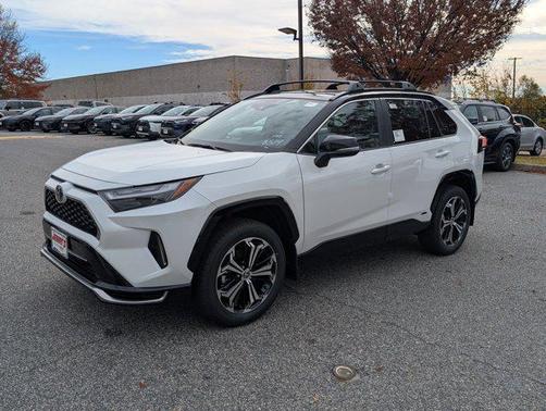 2025 Toyota RAV4 Hybrid SE