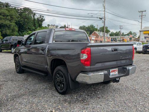 2021 Toyota Tundra SR5
