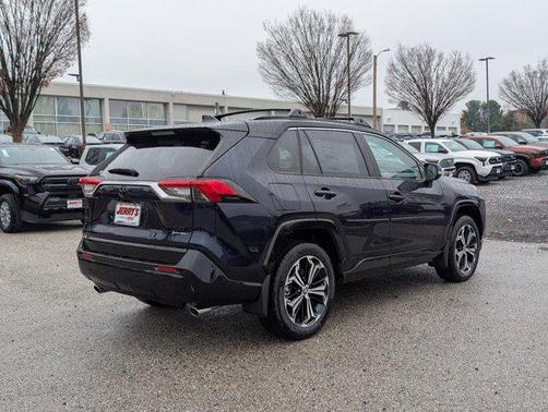 2025 Toyota RAV4 Hybrid SE