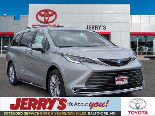2025 Toyota Sienna Limited 7-Passenger