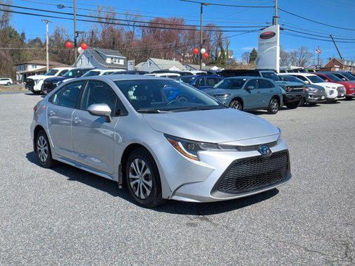 2022 Toyota Corolla Hybrid LE