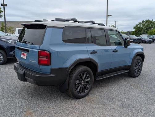 2025 Toyota Land Cruiser Base