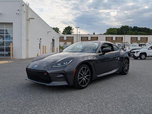 2025 Toyota GR86 Base