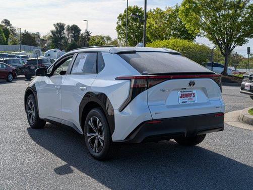 2025 Toyota bZ4X XLE