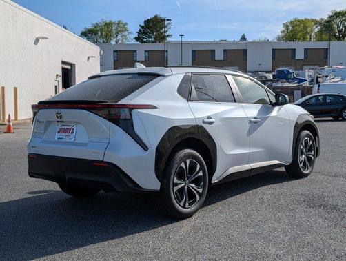 2025 Toyota bZ4X XLE