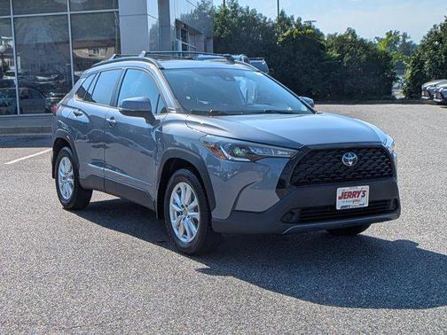 2022 Toyota Corolla Cross LE