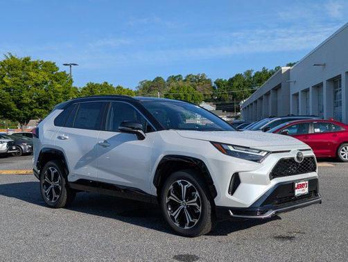 2025 Toyota RAV4 Hybrid SE