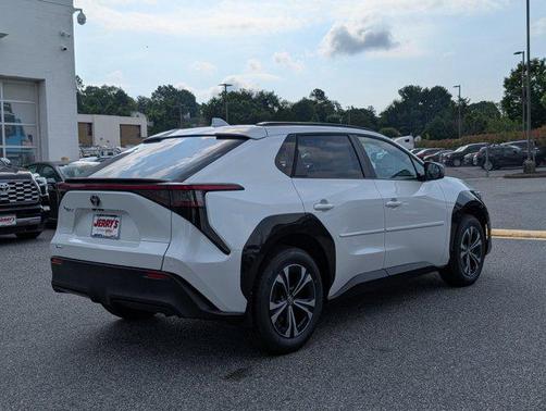 2025 Toyota bZ4X XLE