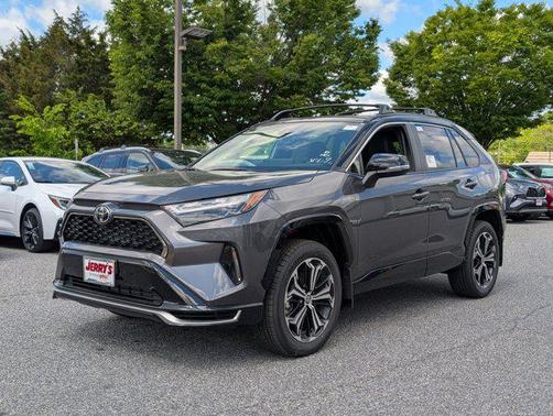 2025 Toyota RAV4 Hybrid SE