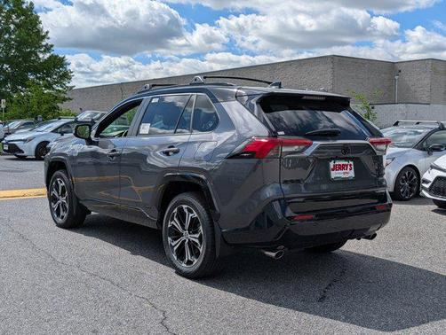 2025 Toyota RAV4 Hybrid SE