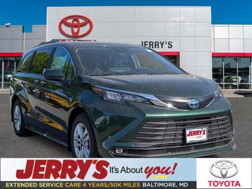 2025 Toyota Sienna XLE 7 Passenger