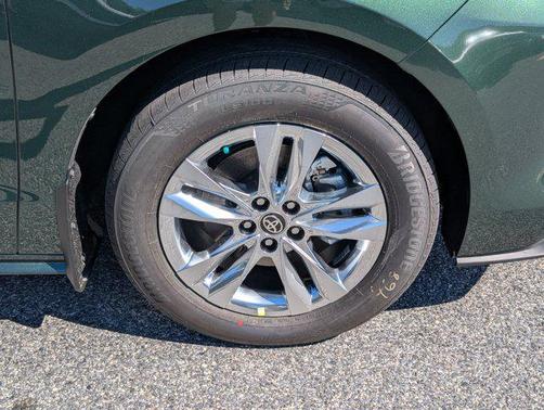 2025 Toyota Sienna XLE 7 Passenger