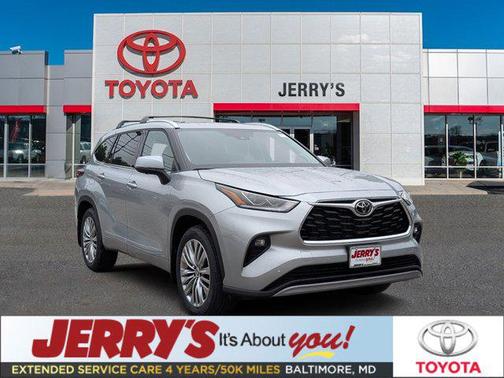 2025 Toyota Highlander Hybrid Platinum