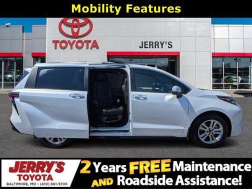 2024 Toyota Sienna Platinum 7 Passenger