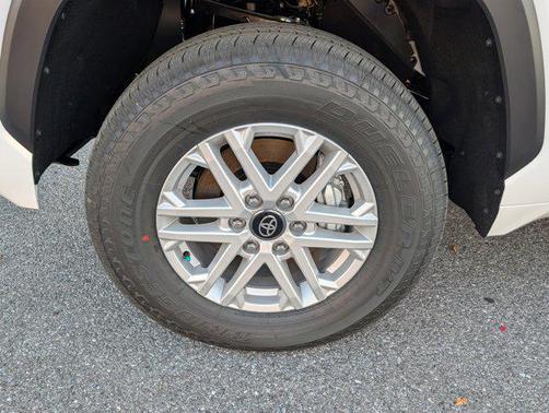 2026 Toyota Tundra SR5