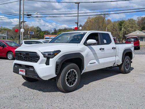2025 Toyota Tacoma TRD Off Road