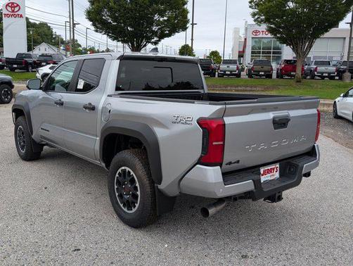 2024 Toyota Tacoma TRD Off Road